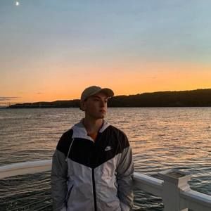 Meet your Posher, Matthew